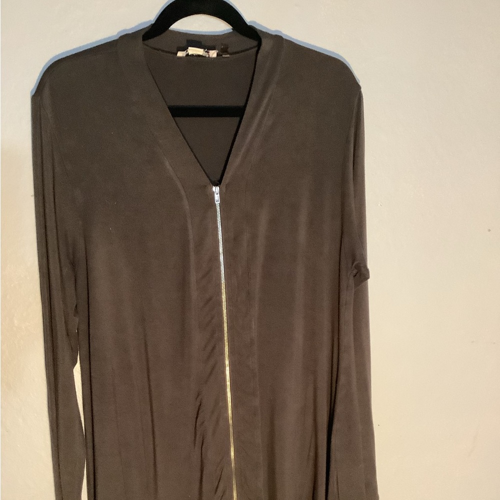 L/XL zippered grey sweater